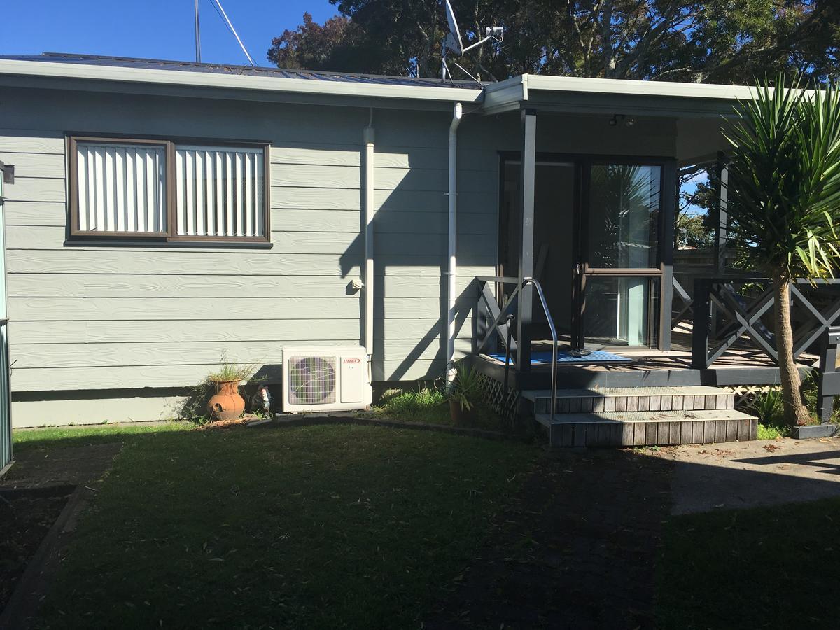 Agapantha Cottage Retreat Hamilton Exterior photo